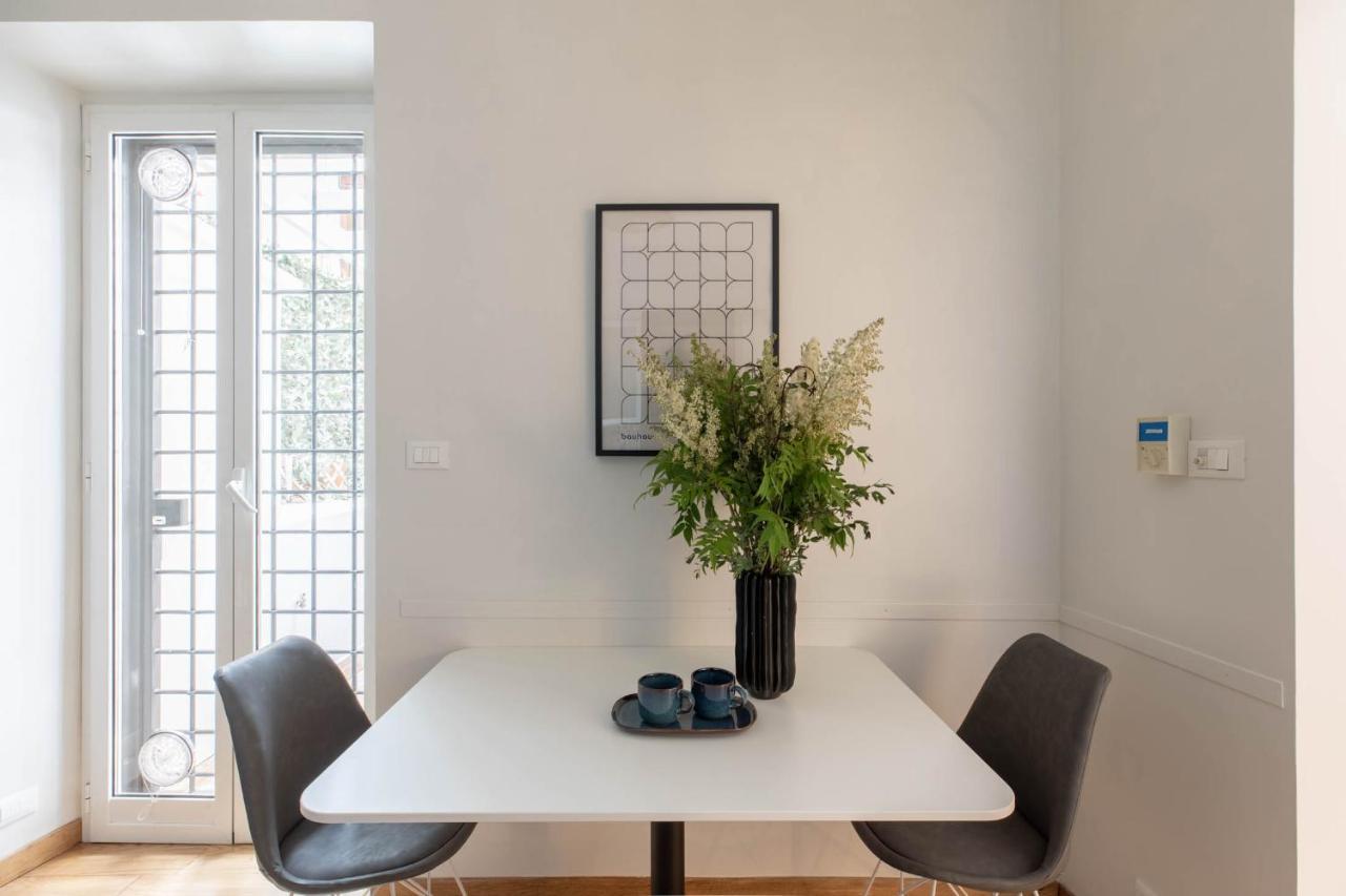 Iflat Blue Cozy Loft Near Saint Peter Leilighet Roma Eksteriør bilde